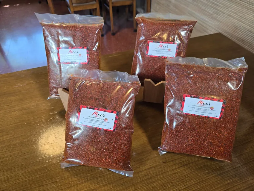 Grupo de paquetes de Gochugaru Picor de 1kg para restaurantes